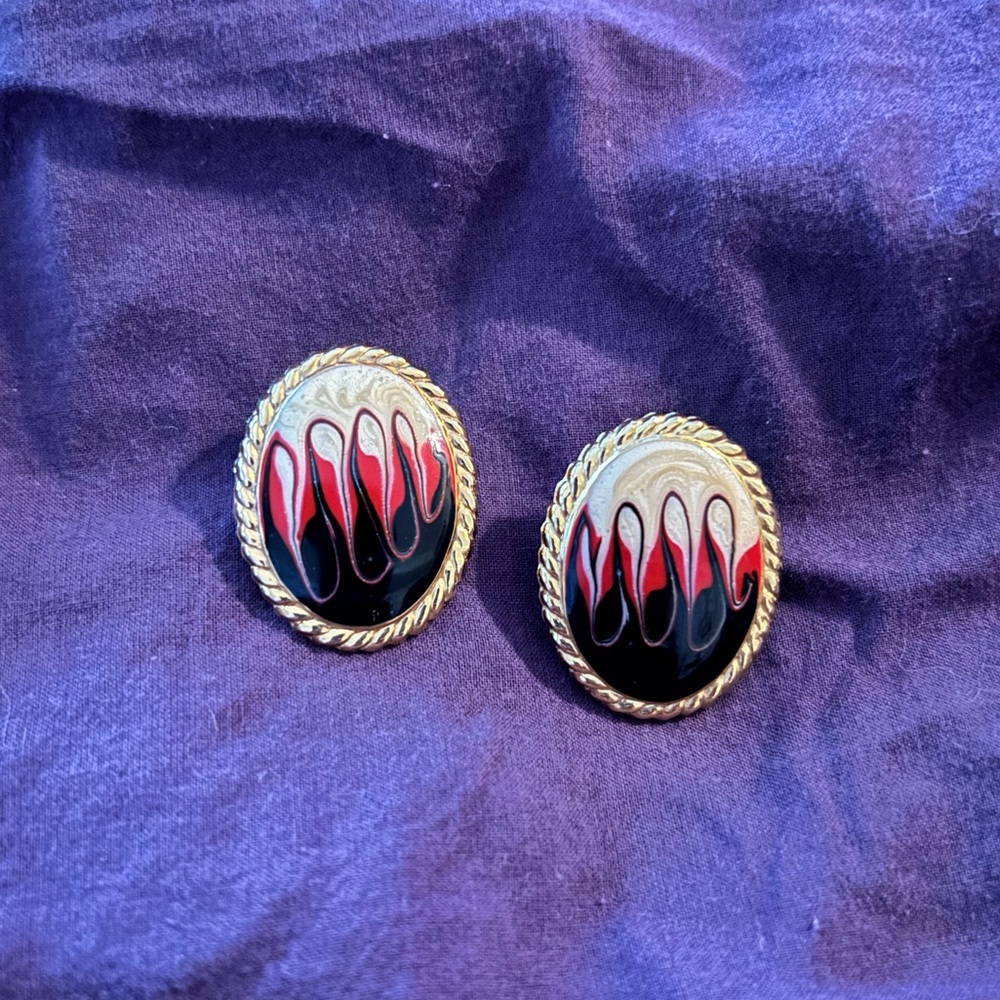 Vintage, Swirled Enamel , Oval Earrings